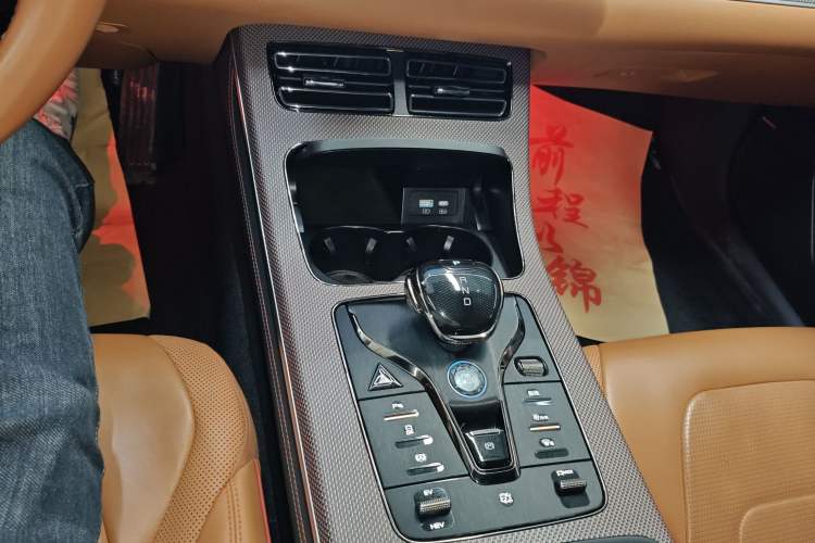 Used BYD Han 2022 DM-i 121KM Luxury Model Gear Lever