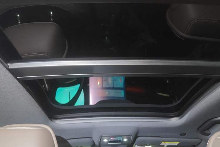 Used BYD Han 2022 DM-i 121KM Luxury Model Headliner