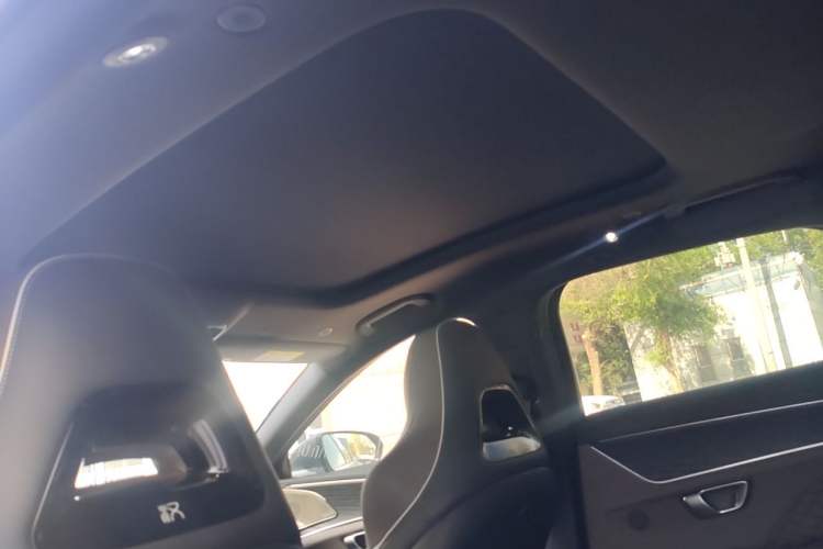 Used BYD Han 2022 EV Genesis Edition 610KM All-Wheel Drive Premium Model Headliner