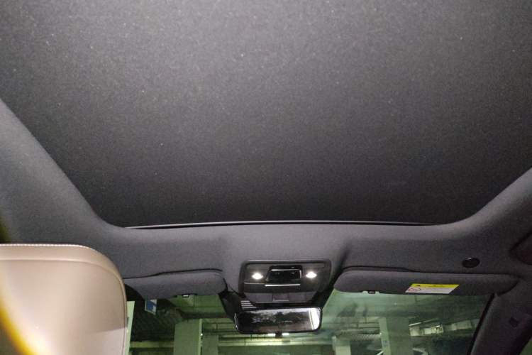 Used BYD Han 2022 DM-i 121KM Prestige Model Headliner