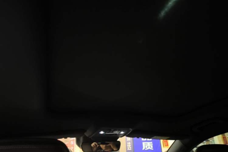 Used BYD Han 2022 EV Genesis Edition 715 km Front-Wheel-Drive Flagship Model Headliner