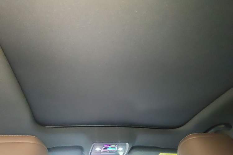 Used BYD Han 2022 DM-i 121KM Prestige Model Headliner
