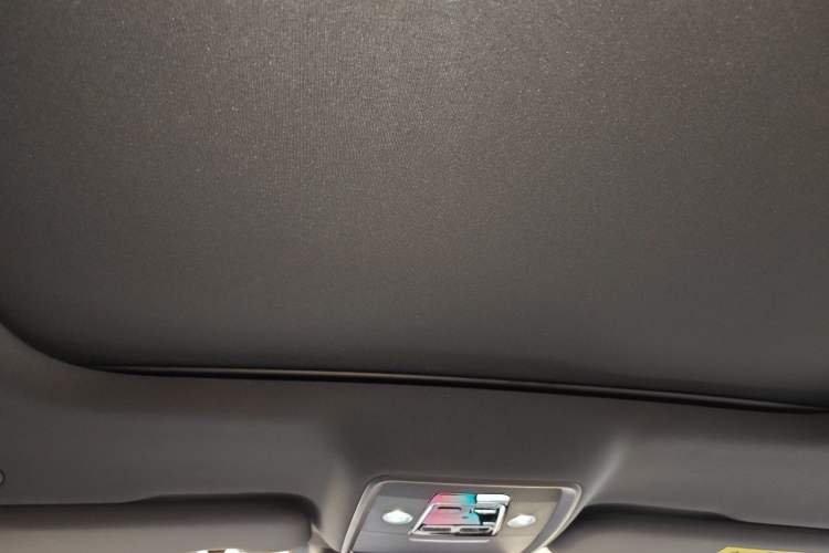 Used BYD Han 2022 DM-i 121KM Prestige Model Headliner