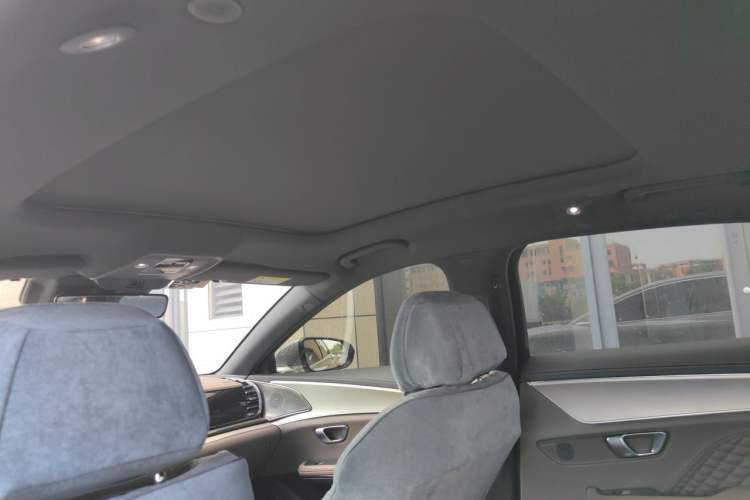 Used BYD Han 2022 DM-i 121KM Prestige Model Headliner