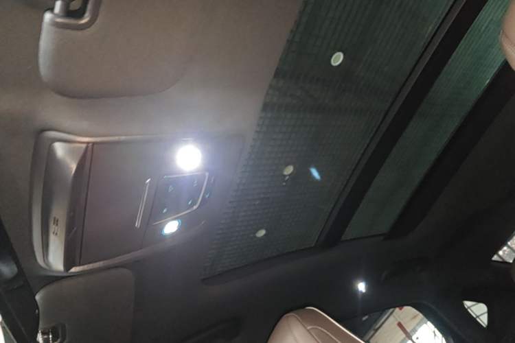Used BYD Han 2022 DM-i 121KM Luxury Model Headliner
