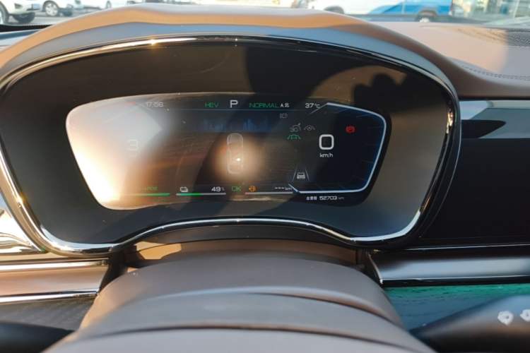 Used BYD Han 2022 DM-i 121KM Luxury Model Instrument Cluster