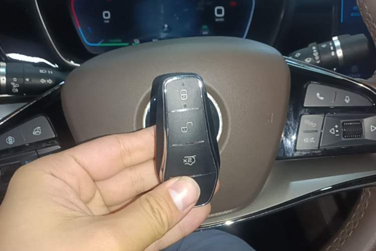 Used BYD Han 2022 DM-i 121KM Prestige Model Interior 1