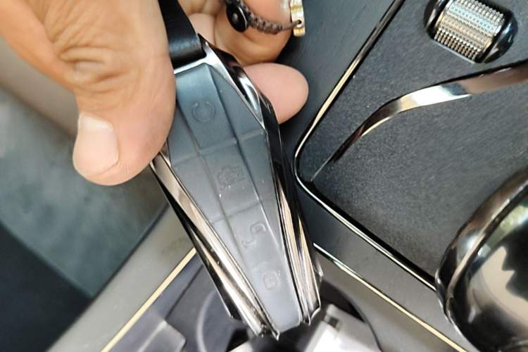 Used BYD Han 2022 EV Genesis Edition 715 km Front-Wheel-Drive Flagship Model Interior 1