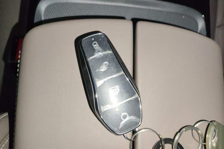 Used BYD Han 2022 DM-i 121KM Prestige Model Interior 1