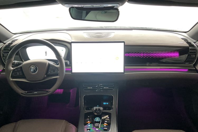 Used BYD Han 2022 DM-i 121KM Luxury Model Interior 2