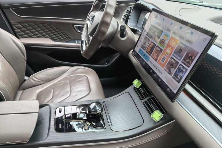 Used BYD Han 2022 DM-i 121KM Luxury Model Interior 3