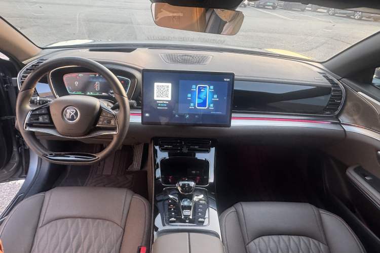 Used BYD Han 2022 EV Genesis Edition 715KM Front-Wheel-Drive Prestige Model Interior 4