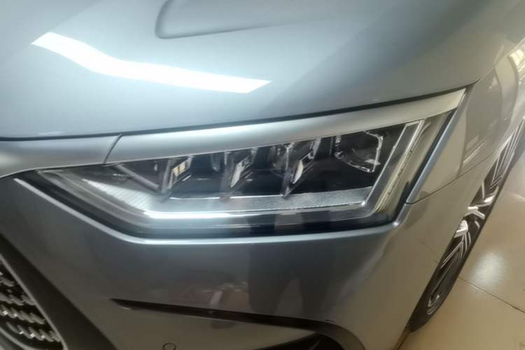 Used BYD Han 2022 DM-i 121KM Luxury Model Left Front Headlight