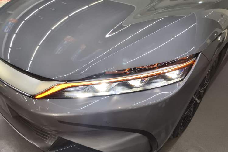 Used BYD Han 2022 EV Genesis Edition 610KM All-Wheel Drive Premium Model Left Front Headlight