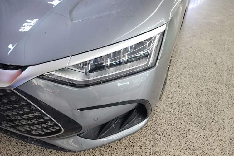 Used BYD Han 2022 DM-i 121KM Luxury Model Left Front Headlight