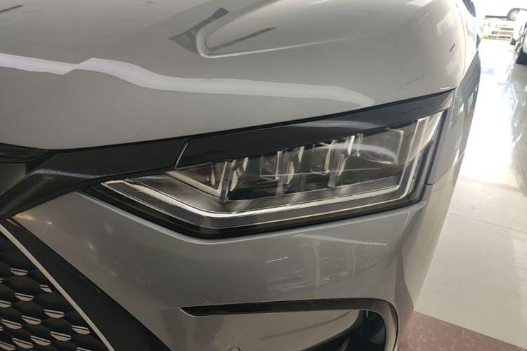 Used BYD Han 2022 DM-i 121KM Luxury Model Left Front Headlight