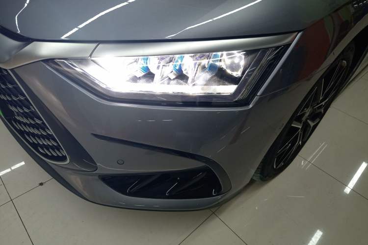Used BYD Han 2022 DM-p 202km Four-Wheel Drive Flagship Model Left Front Headlight