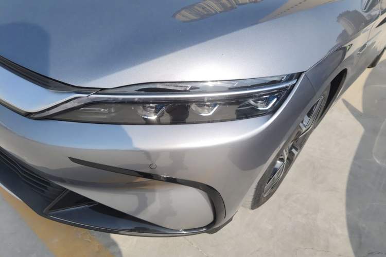 Used BYD Han 2022 EV Genesis Edition 715 km Front-Wheel-Drive Flagship Model Left Front Headlight