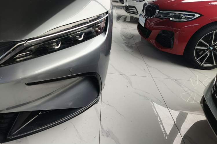 Used BYD Han 2022 EV Genesis Edition 715 km Front-Wheel-Drive Flagship Model Left Front Headlight