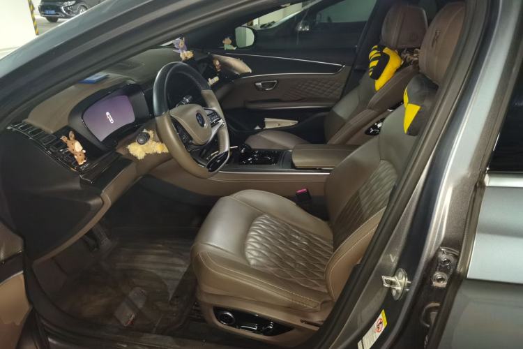 Used BYD Han 2022 EV Genesis Edition 715 km Front-Wheel-Drive Flagship Model Left Front Seat