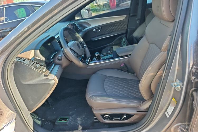 Used BYD Han 2022 EV Genesis Edition 715KM Front-Wheel-Drive Prestige Model Left Front Seat
