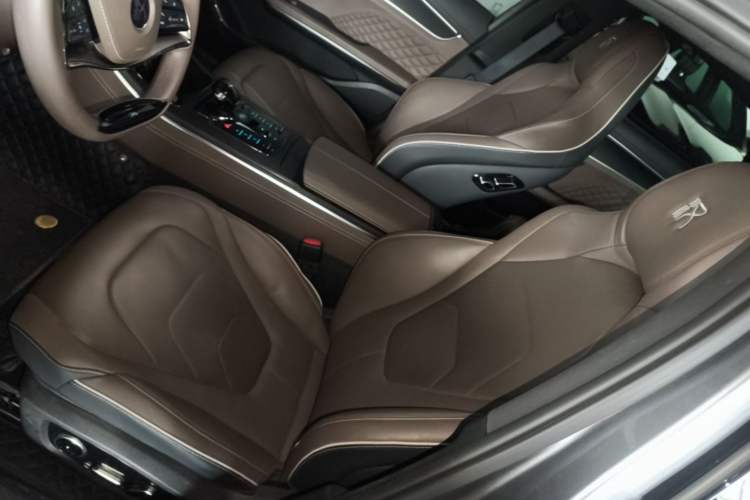 Used BYD Han 2022 DM-i 121KM Luxury Model Left Front Seat