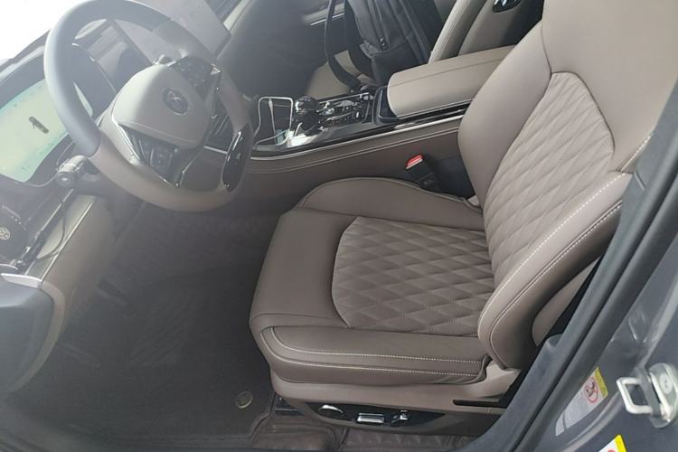 Used BYD Han 2022 DM-i 121KM Prestige Model Left Front Seat