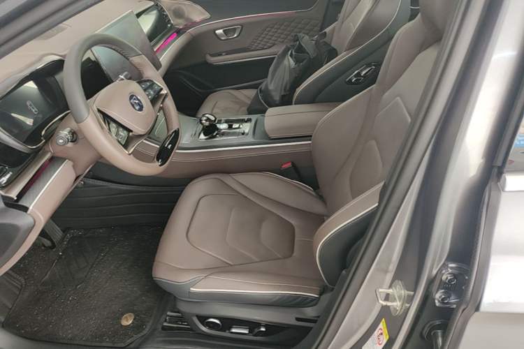 Used BYD Han 2022 DM-i 121KM Luxury Model Left Front Seat