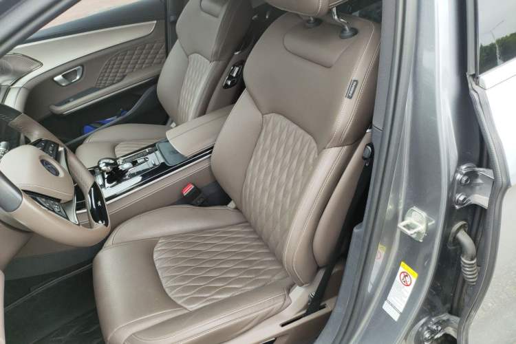 Used BYD Han 2022 DM-i 121KM Prestige Model Left Front Seat