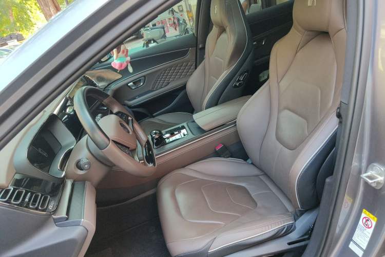 Used BYD Han 2022 DM-i 121KM Luxury Model Left Front Seat