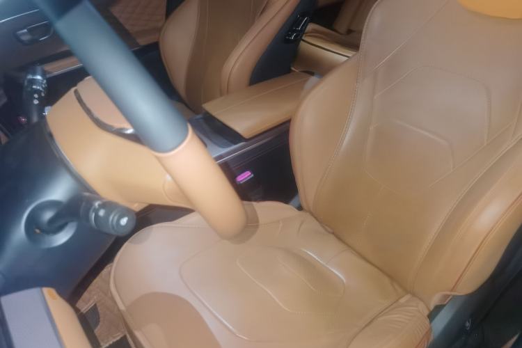 Used BYD Han 2022 DM-i 121KM Luxury Model Left Front Seat