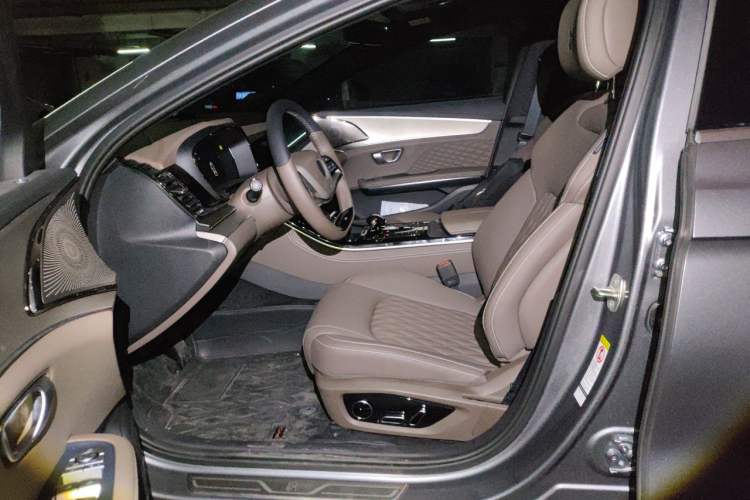 Used BYD Han 2022 DM-i 121KM Prestige Model Left Front Seat