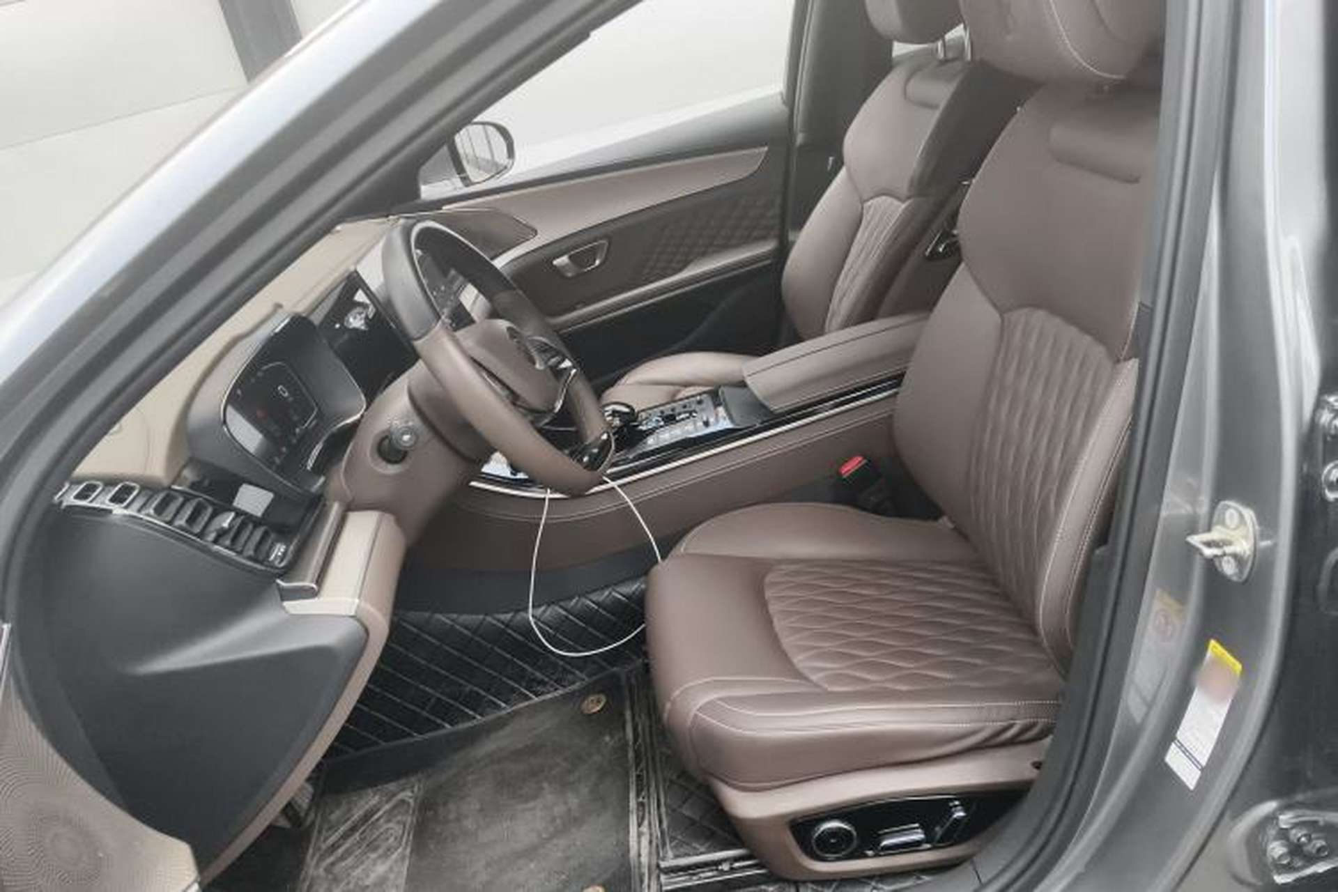Used BYD Han 2022 DM-i 121KM Prestige Model Left Front Seat