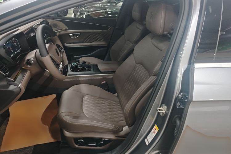 Used BYD Han 2022 EV Genesis Edition 715KM Front-Wheel-Drive Prestige Model Left Front Seat