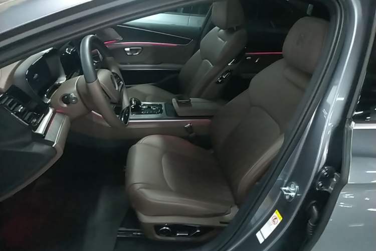 Used BYD Han 2022 DM-i 121KM Luxury Model Left Front Seat