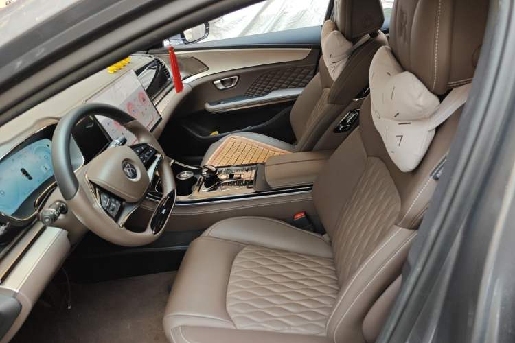 Used BYD Han 2022 DM-i 121KM Prestige Model Left Front Seat