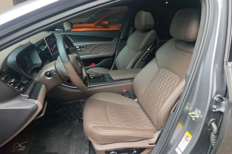 Used BYD Han 2022 DM-i 121KM Luxury Model Left Front Seat