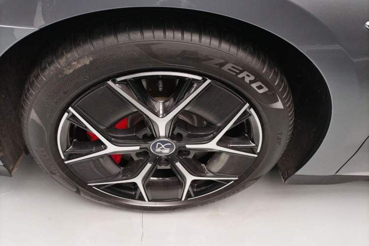 Used BYD Han 2022 DM-i 242km Flagship Model Left Front Wheel Hub
