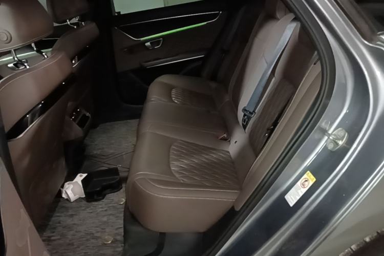 Used BYD Han 2022 EV Genesis Edition 715 km Front-Wheel-Drive Flagship Model Left Rear Seat