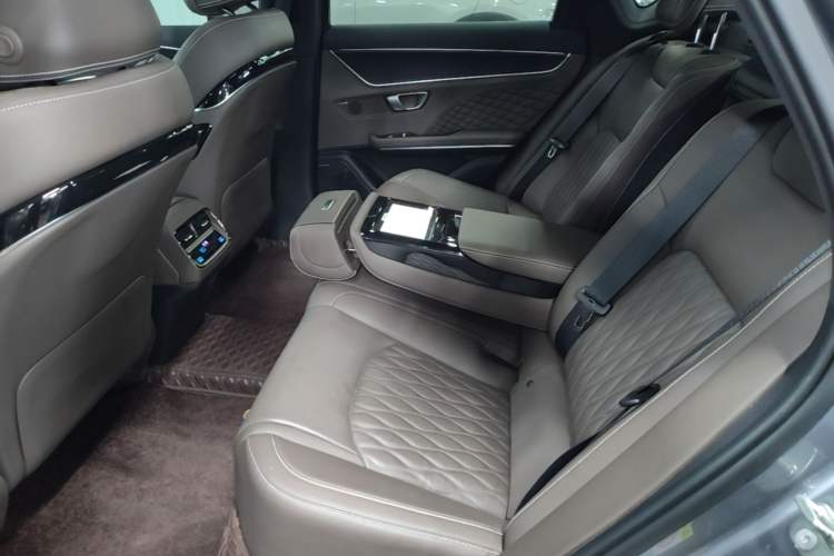 Used BYD Han 2022 EV Genesis Edition 610KM All-Wheel Drive Premium Model Left Rear Seat