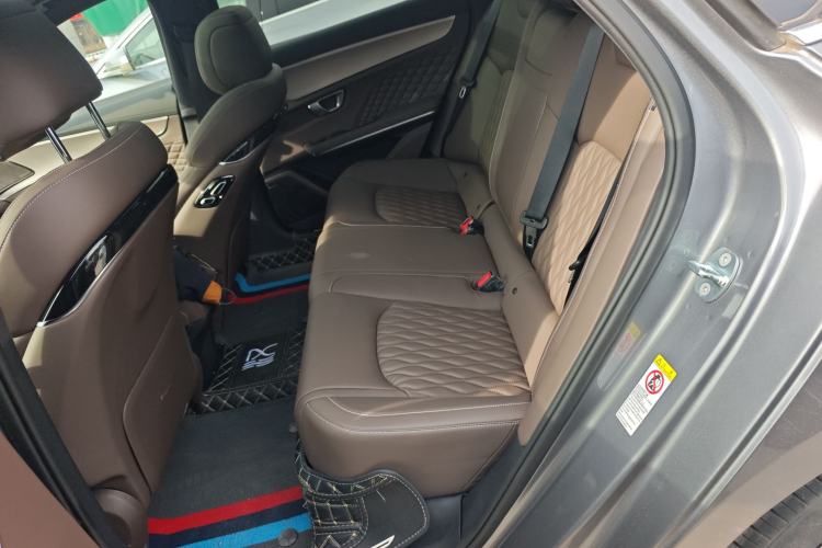 Used BYD Han 2022 EV Genesis Edition 715KM Front-Wheel-Drive Prestige Model Left Rear Seat