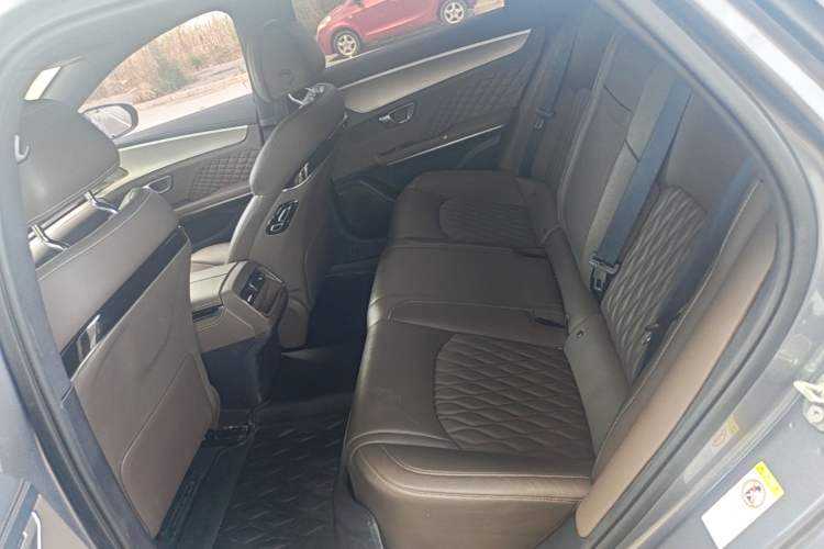 Used BYD Han 2022 DM-i 121KM Prestige Model Left Rear Seat