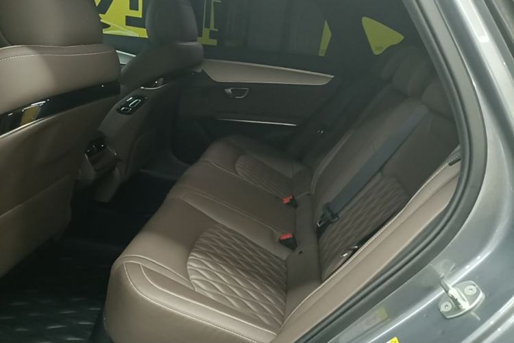 Used BYD Han 2022 EV Genesis Edition 715KM Front-Wheel-Drive Prestige Model Left Rear Seat