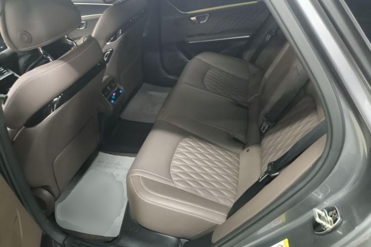 Used BYD Han 2022 EV Genesis Edition 715 km Front-Wheel-Drive Flagship Model Left Rear Seat