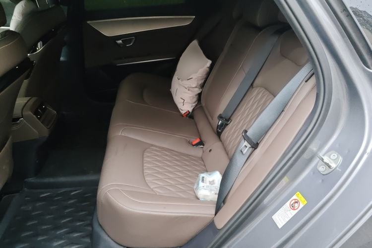 Used BYD Han 2022 DM-i 121KM Prestige Model Left Rear Seat