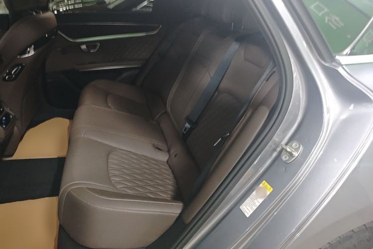 Used BYD Han 2022 EV Genesis Edition 715KM Front-Wheel-Drive Prestige Model Left Rear Seat