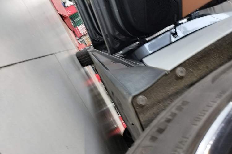 Used BYD Han 2022 DM-p 202km Four-Wheel Drive Flagship Model Left Side Sill