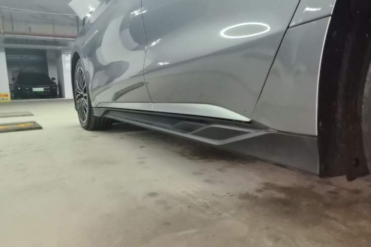 Used BYD Han 2022 DM-i 121KM Luxury Model Left Side Sill
