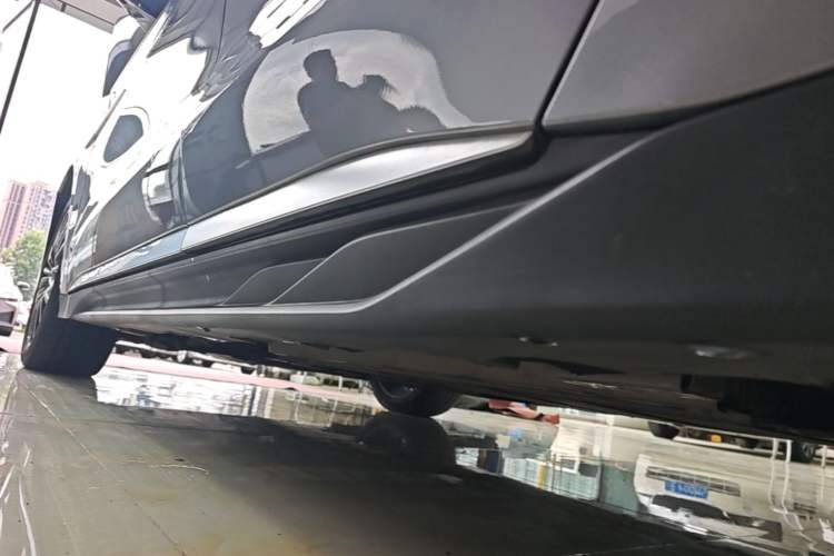 Used BYD Han 2022 DM-i 121KM Prestige Model Left Side Sill