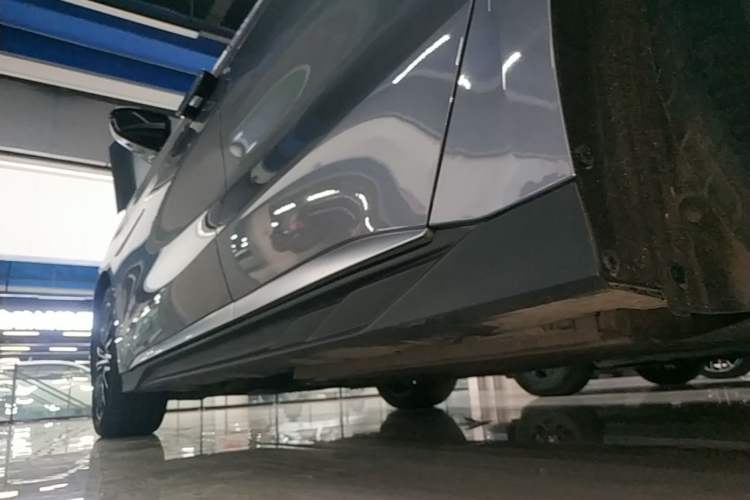 Used BYD Han 2022 DM-i 121KM Luxury Model Left Side Sill
